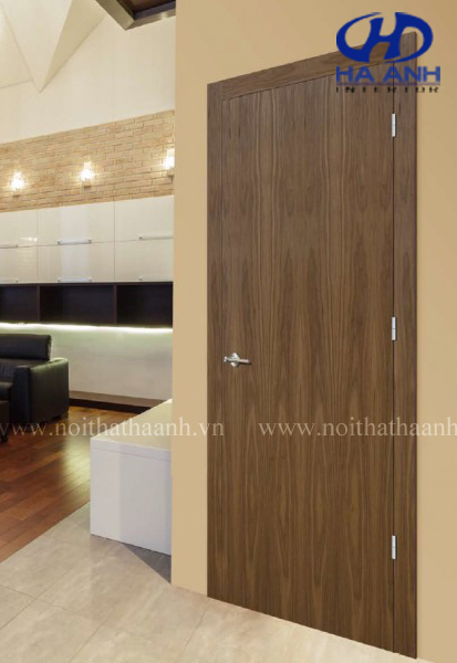 Cửa gỗ veneer óc chó – thăng hoa cho ngôi biệt thự của bạn